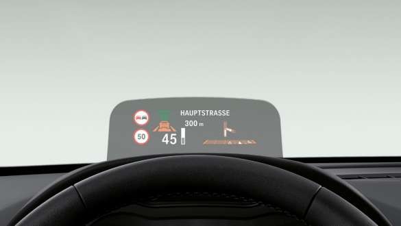 BMW Head-Up Display BMW 2 Series Active Tourer BMW Head-Up Display BMW 2 Series Active Tourer F45 2018 interior