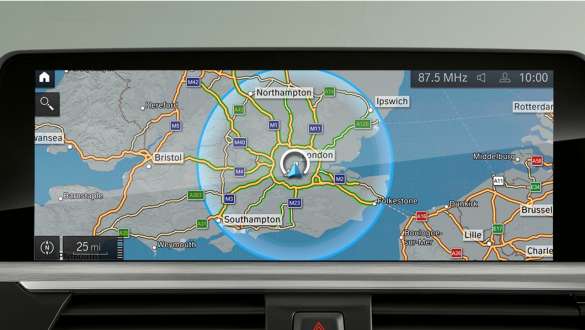 Plug-in hybrid BMW 3 Series Saloon 2021 G20 navigation system Plug-in hybrid BMW 3 Series Saloon 2021 G20 navigation system close-up