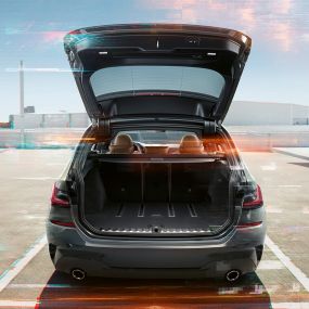BMW 3 Series Touring rear window open BMW 3 Series Touring rear window open