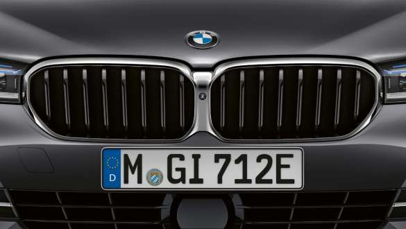 BMW kidney grille BMW 5 Touring G31 BMW kidney grille BMW 5 Series Touring G31 Facelift 2020 close-up front