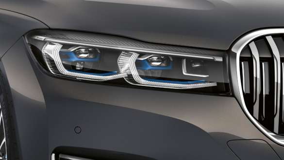 BMW 7 Series Saloon BMW laserlight BMW 7 Series Saloon: close-up of BMW laserlight