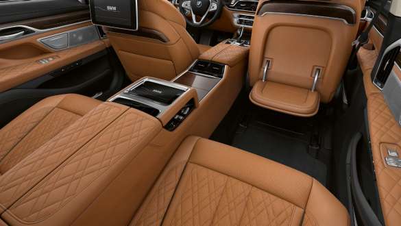 BMW 7 Series Saloon Executive Lounge BMW 7 Series Saloon Executive Lounge: rear seating area with highest comfort