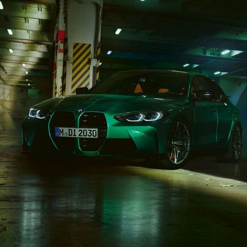 BMW M3 Saloon G80 2020 three-quarter front view BMW M3 Saloon G80 2020 Isle of Man Green metallic three-quarter front view