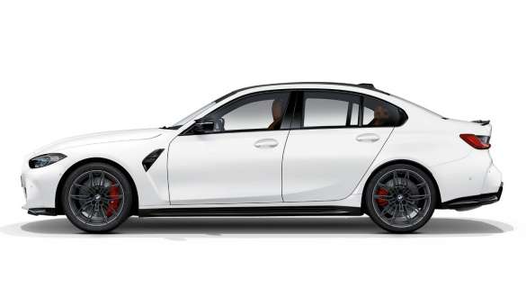 Side design BMW M3 Competition Saloon Frozen Brilliant White metallic G80 2020 BMW M3 Competition Saloon G80 2020 Frozen Brilliant White metallic Side design side view