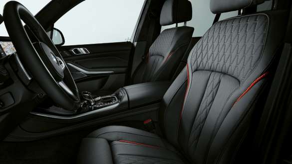 BMW Individual full leather interior Merino in black with red decorative stitching BMW X5 Edition Black Vermilion G05 2021