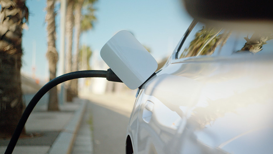 Video about charging the BMW i4 G26 2021 Video about charging the BMW i4 G26 2021