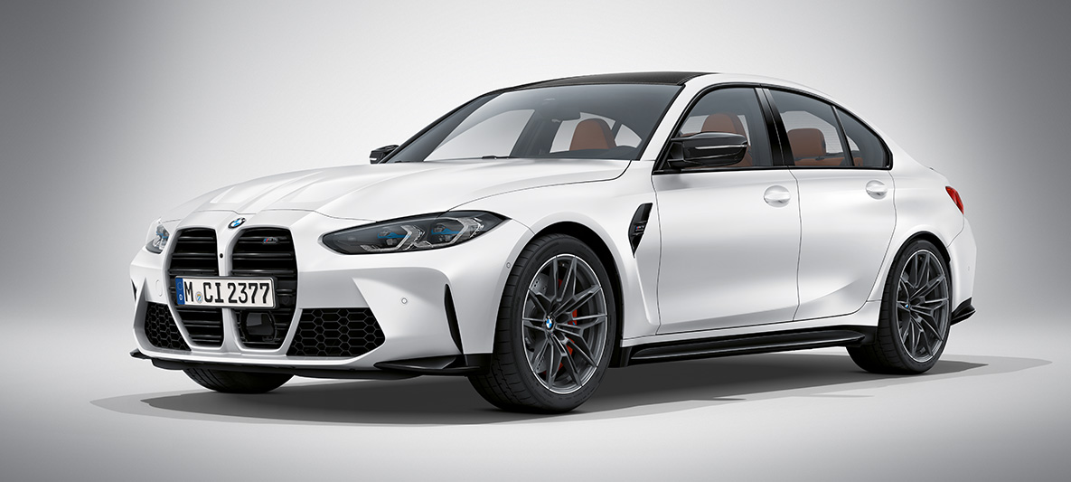 BMW Individual Frozen Brilliant White metallic BMW M3 Saloon G80 2020 BMW M3 Saloon BMW Individual Frozen Brilliant White metallic G80 2020 three-quarter front view standing