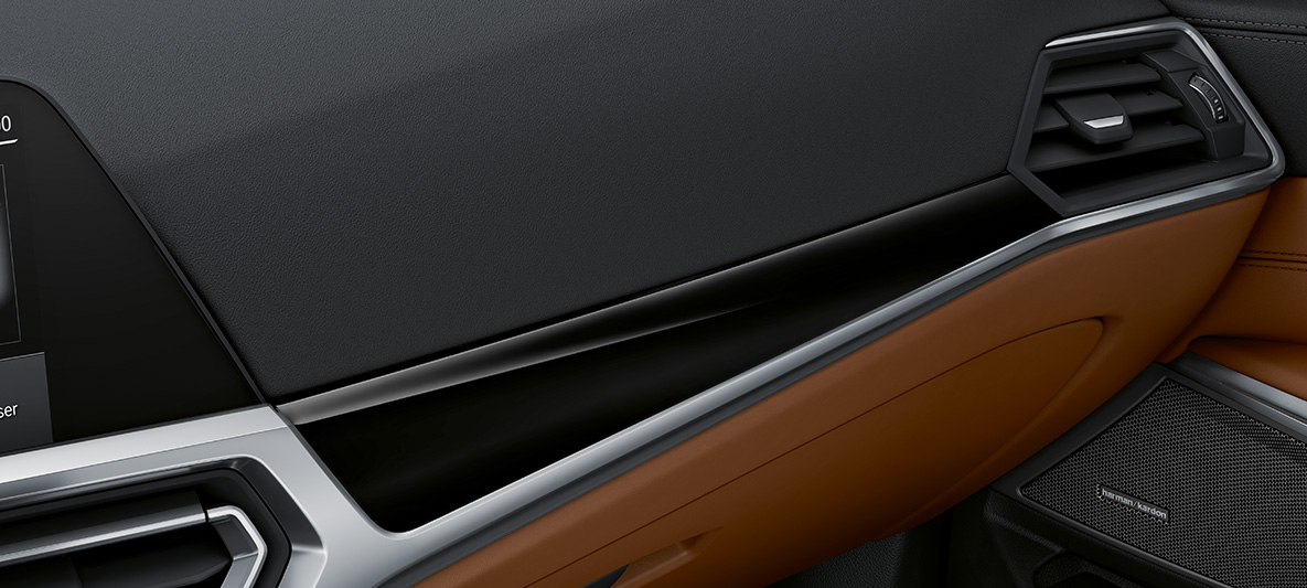BMW Individual Interior trims piano finish Black BMW M3 Saloon G80 2020 interior BMW Individual Interior trims piano finish Black with highlight trim finisher Pearl Chrome BMW M3 Saloon G80 2020 interior
