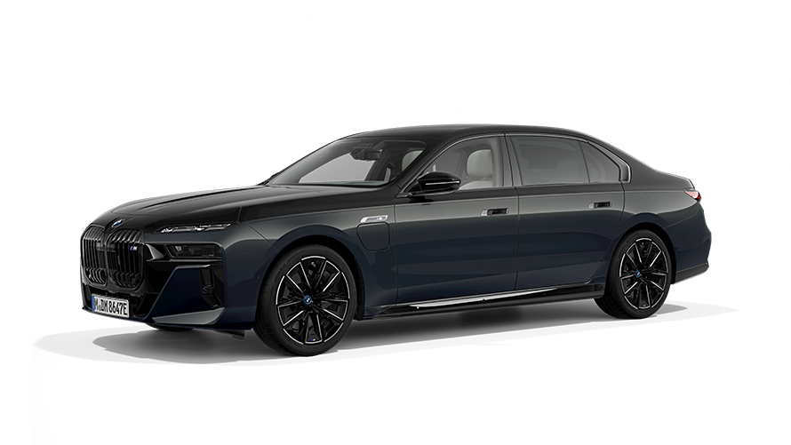 BMW M760e xDrive G70 PHEV 3/4 front view standing