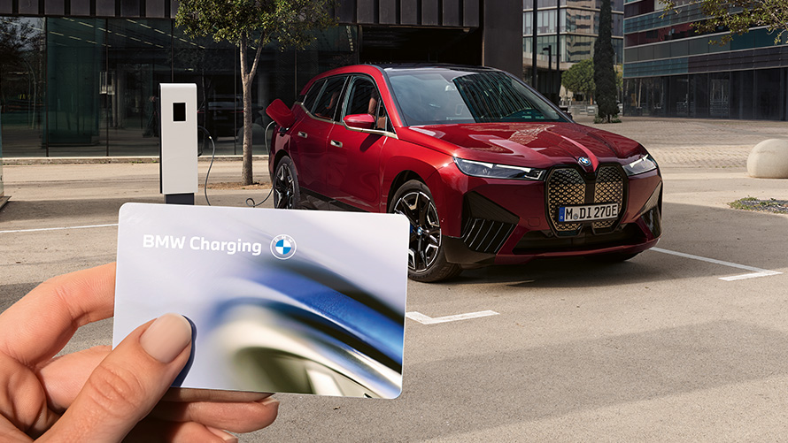 BMW Maps Connected Charging BMW Maps Connected Charging electric Range visualisation in Control Display