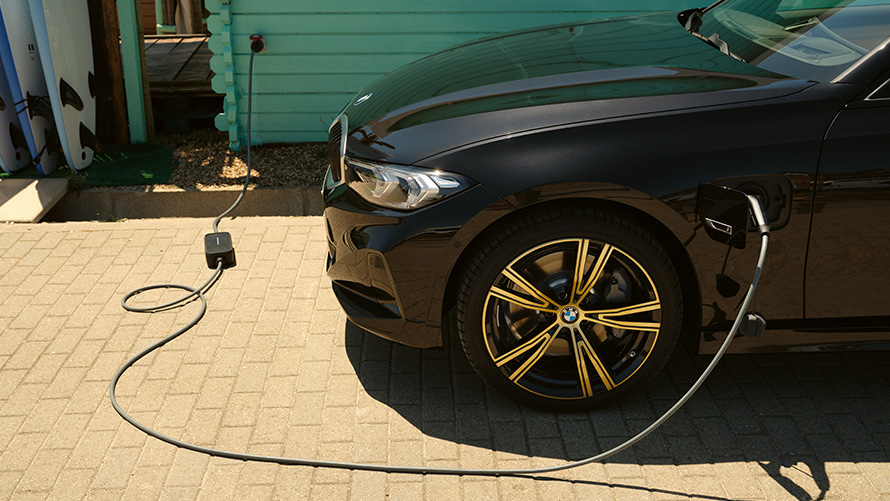 BMW Flexible Fast Charger starter kit Original BMW Charging Accessories BMW G20 BMW Flexible Fast Charger starter kit
