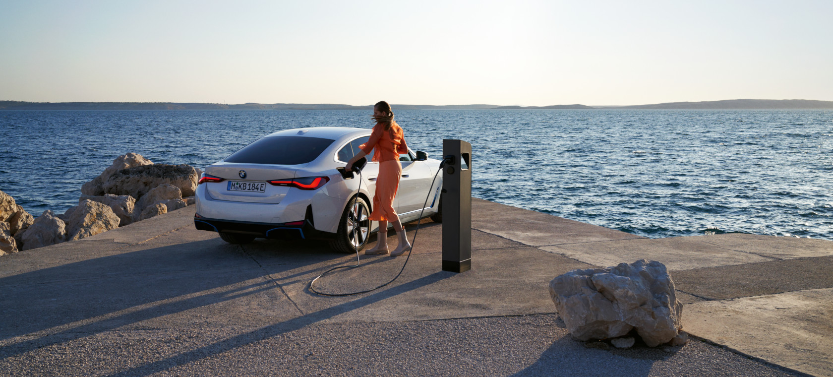 BMW i4 Charging BMW i4 Charging
