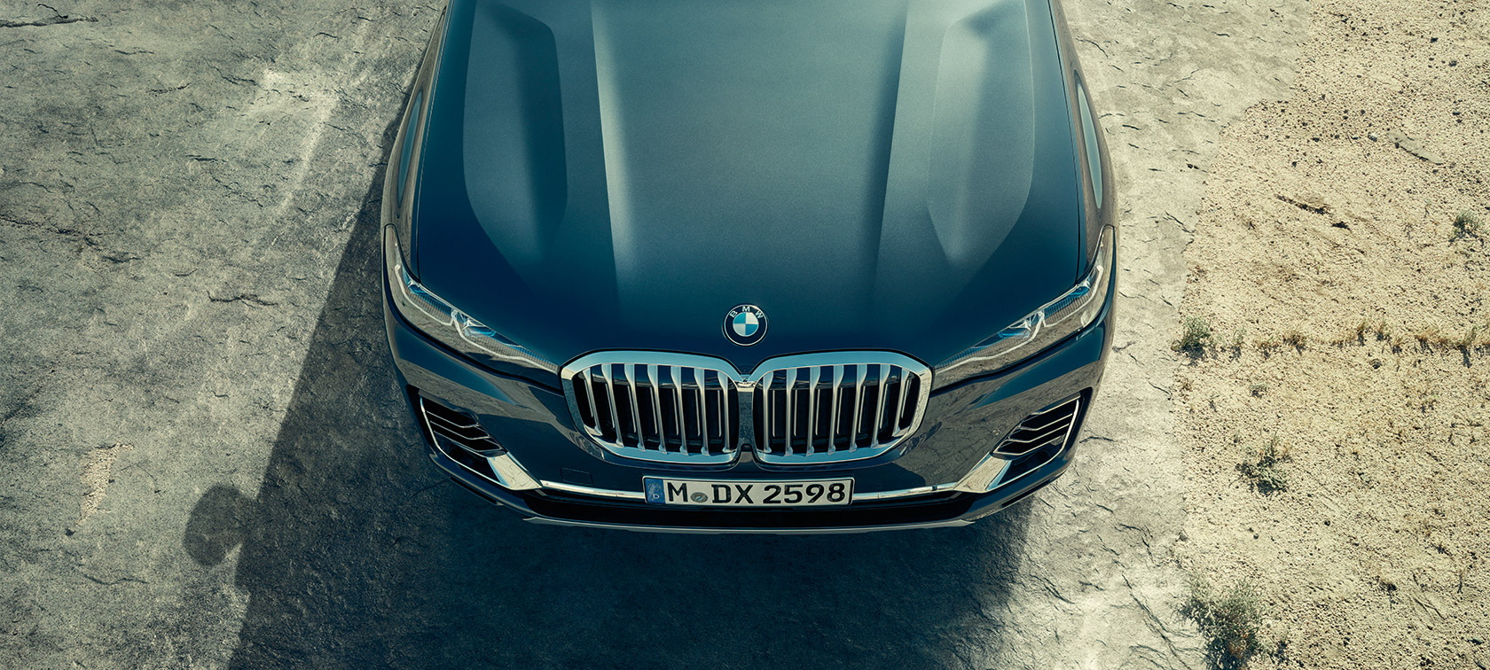 BMW X7 front BMW X7 front